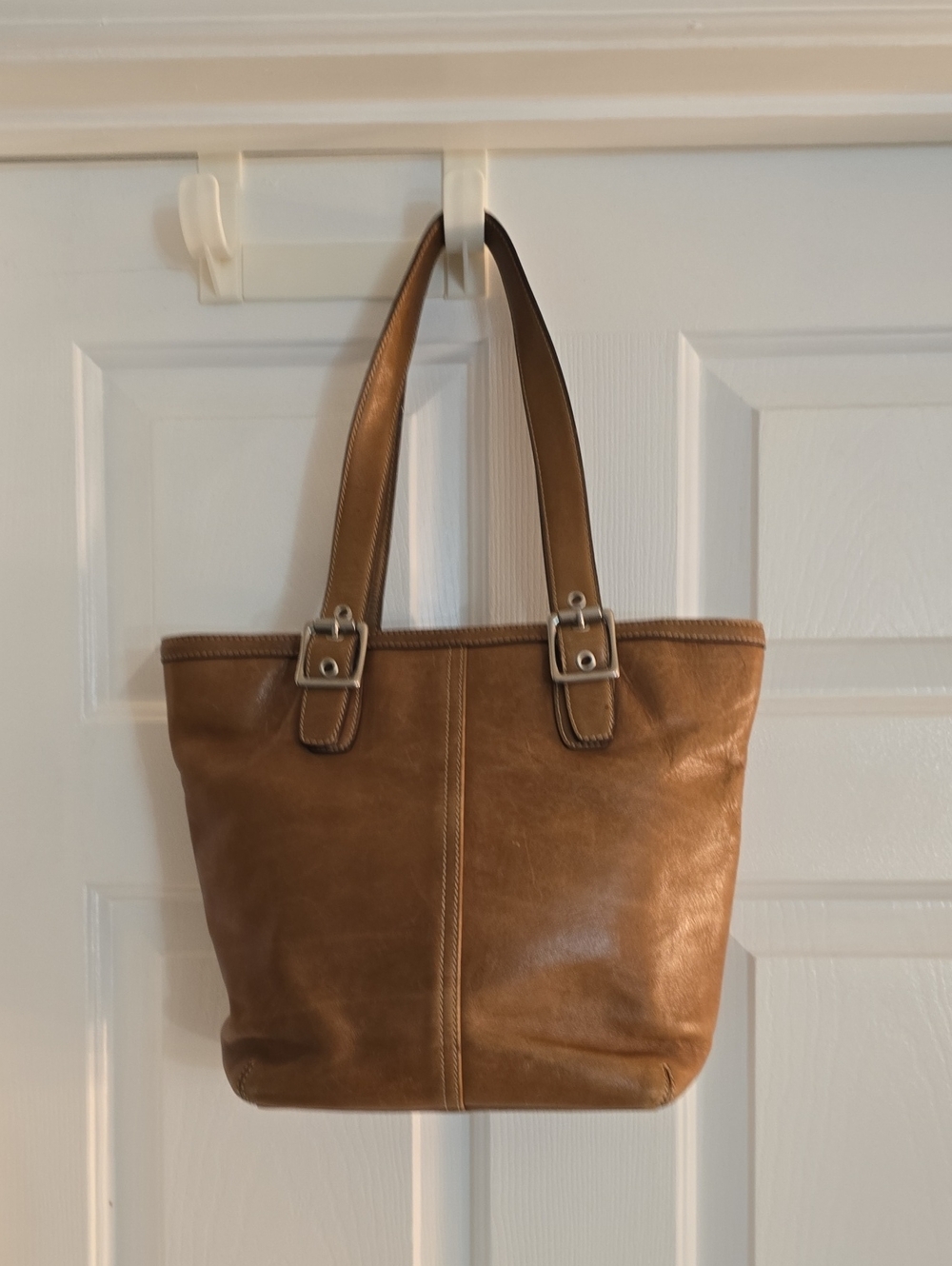 Coach Classic Brown Leather Tote Bag - Everyday Carry